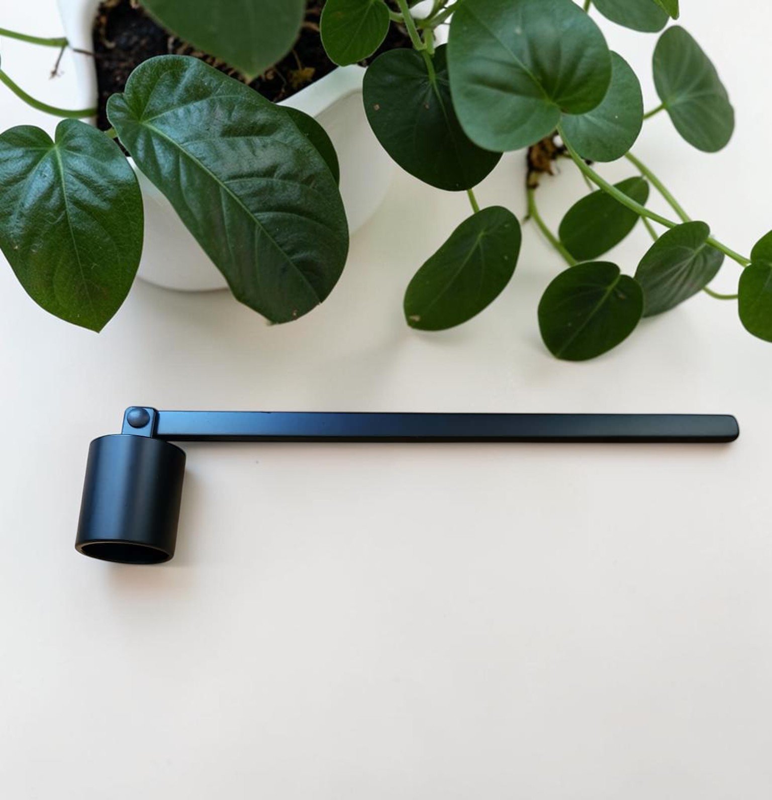 Éteignoir à Bougie Noir – Image 2
