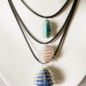 Pendentif cage pour minéraux